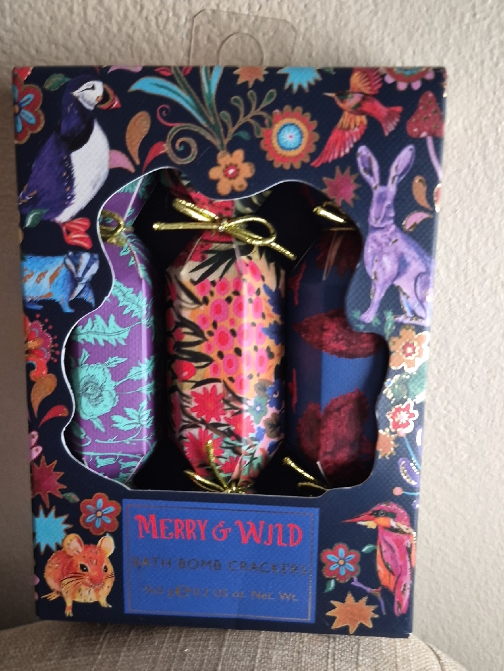 3 Pc Merry & Wild Bath Bomb Fizzers Calming Fun Crackers New